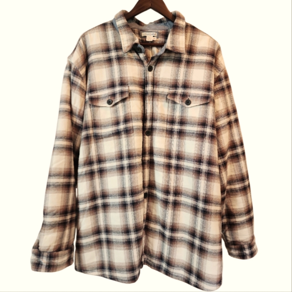 Carbon2Cobalt Classic Plaid Button Down Shirt